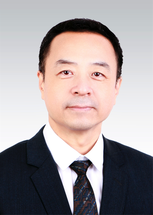 崔士鑫，男，漢族，1966年9月生，研究生學歷，中共黨員，現(xiàn)任人民日報社副總編輯兼機關黨委書記。